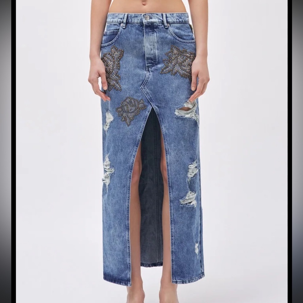 Blumarine by Marc Jacobs Heaven + ROSE STUDS MAXI SKIRT Size Small NWT